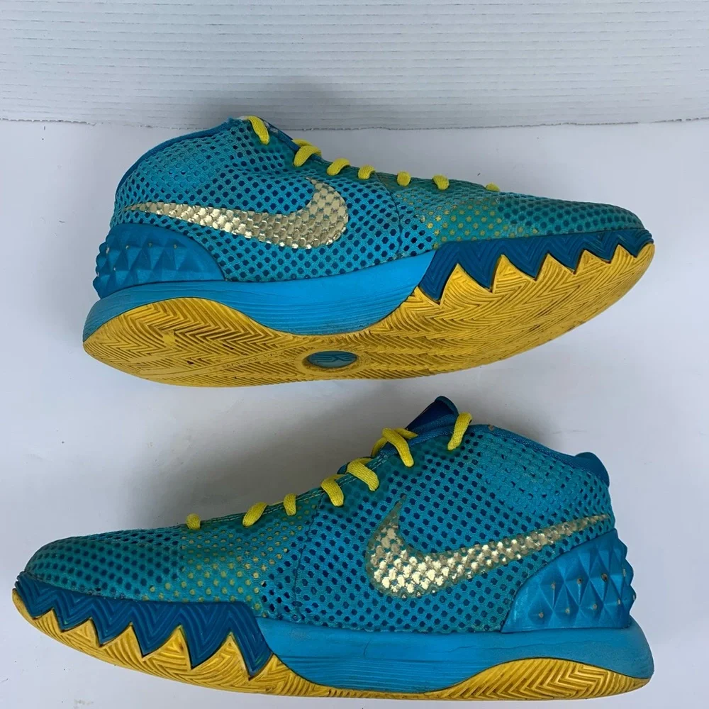 Nike Youth Kyrie 1 Australia Basketball Shoes Size 7Y Blue 717219-494 (S385)